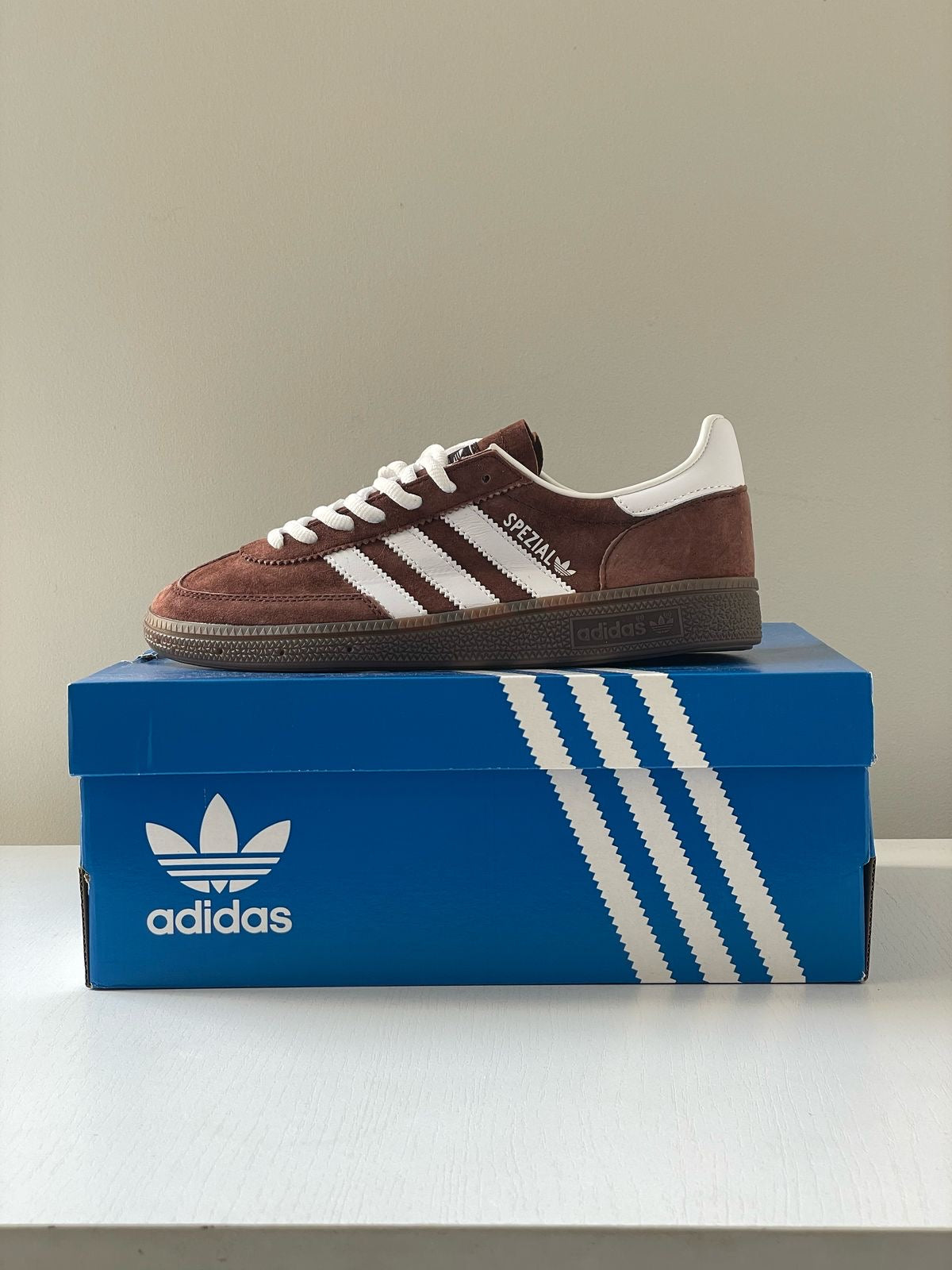 ADIDAS SPEZIAL CAFE