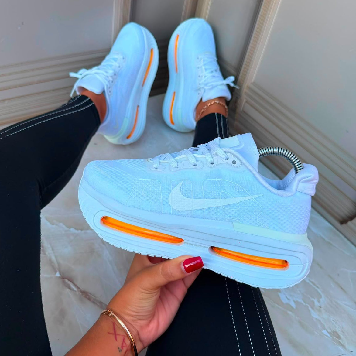 NIKE VOMERO PREMIUM