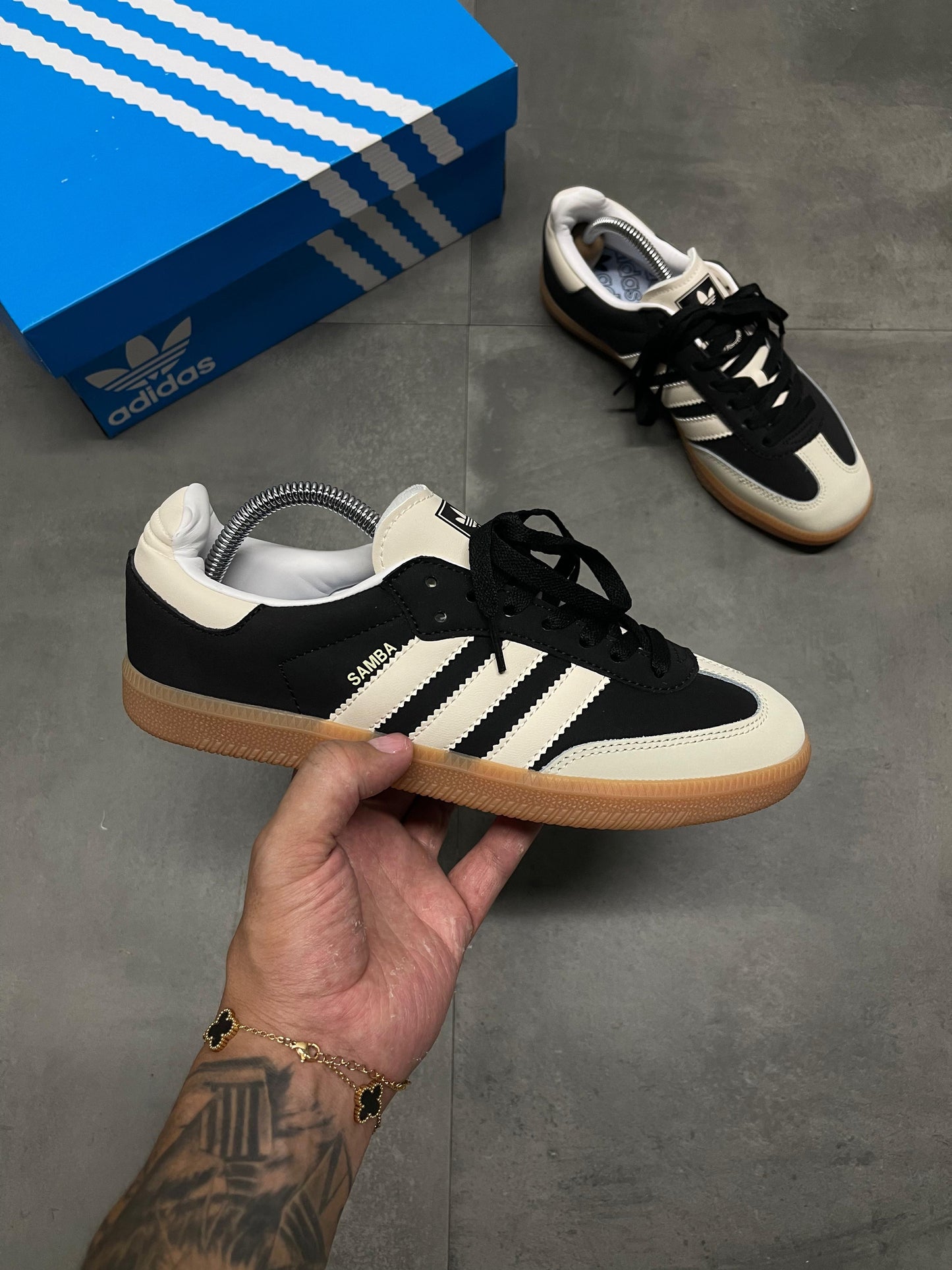 ADIDAS SAMBA