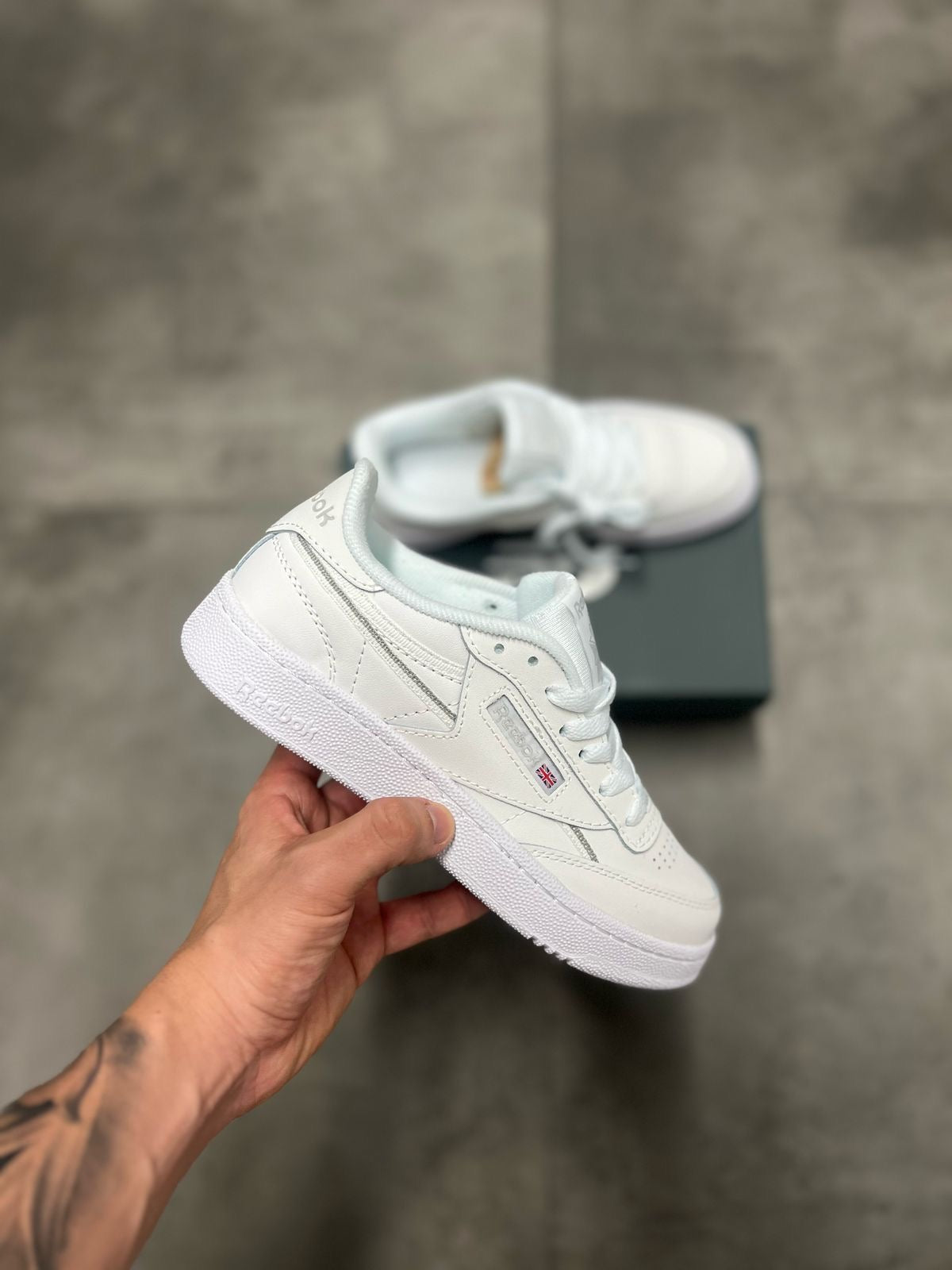 REEBOK CLUB C 85