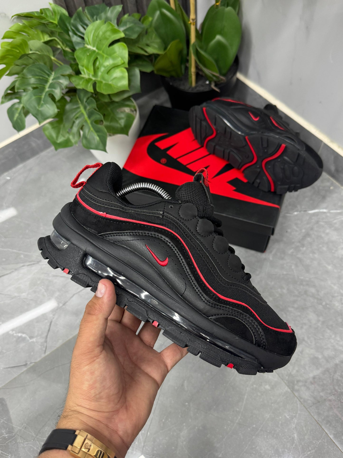 NIKE AIR MAX 2000