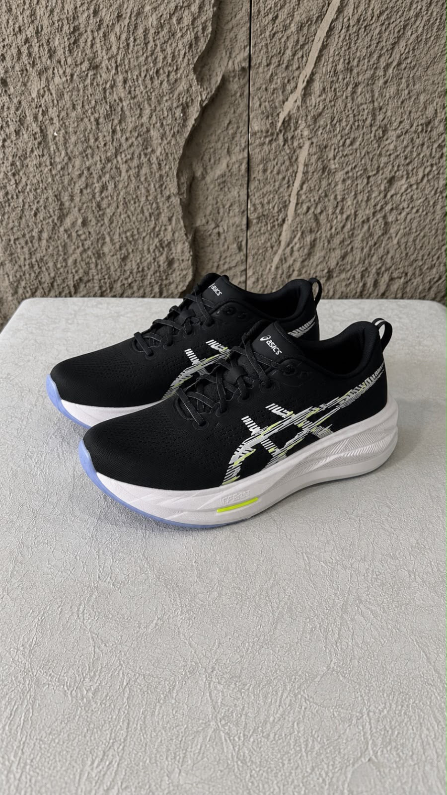 ASICS NEGRO PLATAFORMA