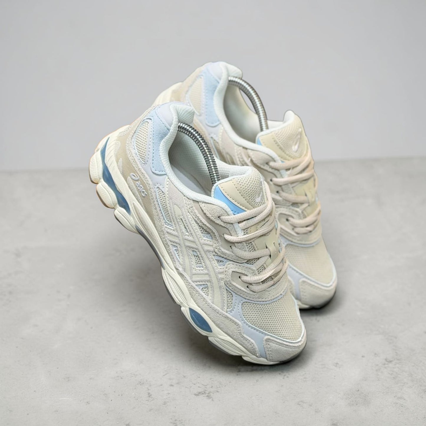 ASICS GEL BEIGE