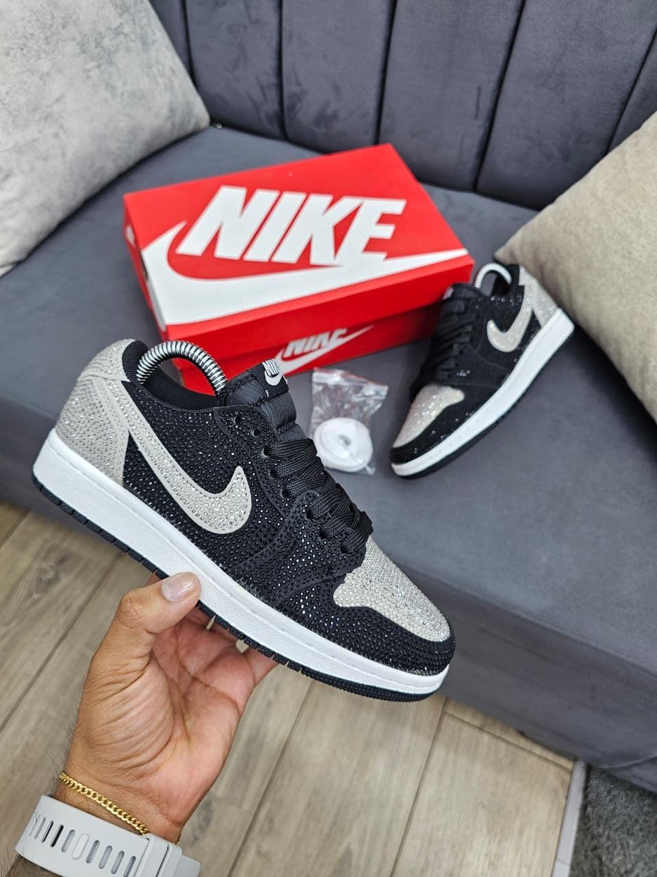JORDAN RETRO 1 LOW BRILLANTE