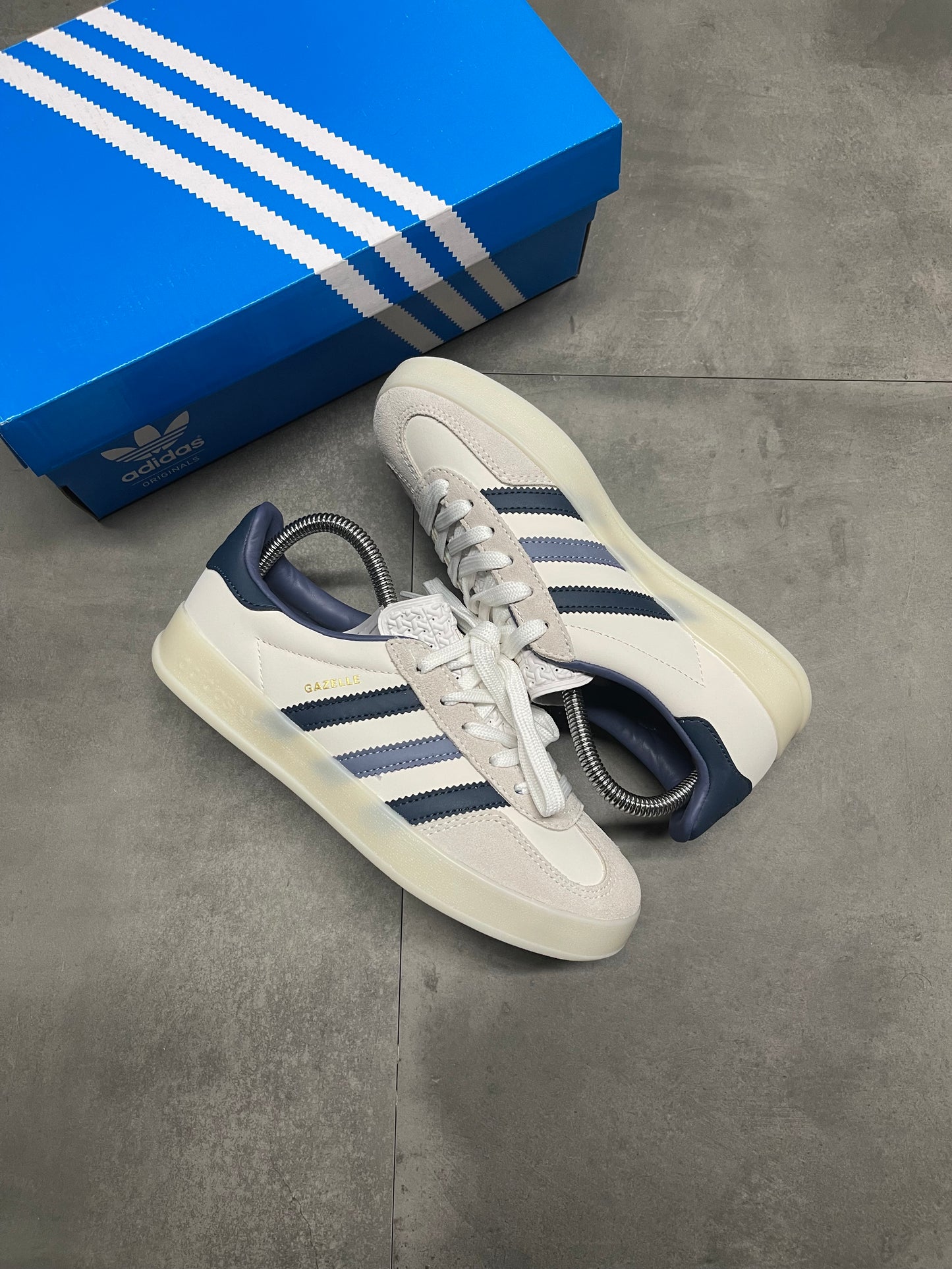 ADIDAS GAZELLE AZUL