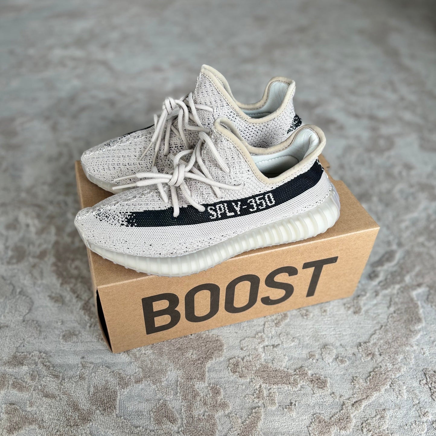 ADIDAS YEEZY 350