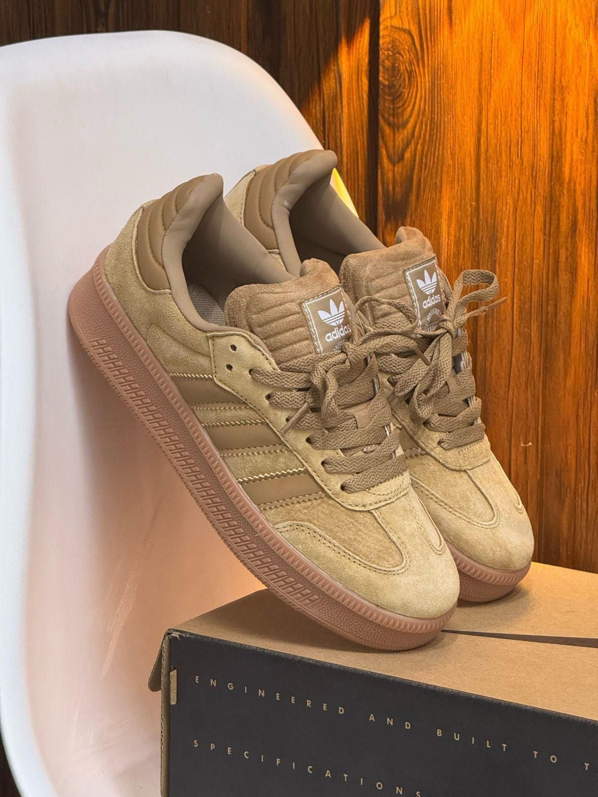 ADIDAS SAMBA CAFÉ