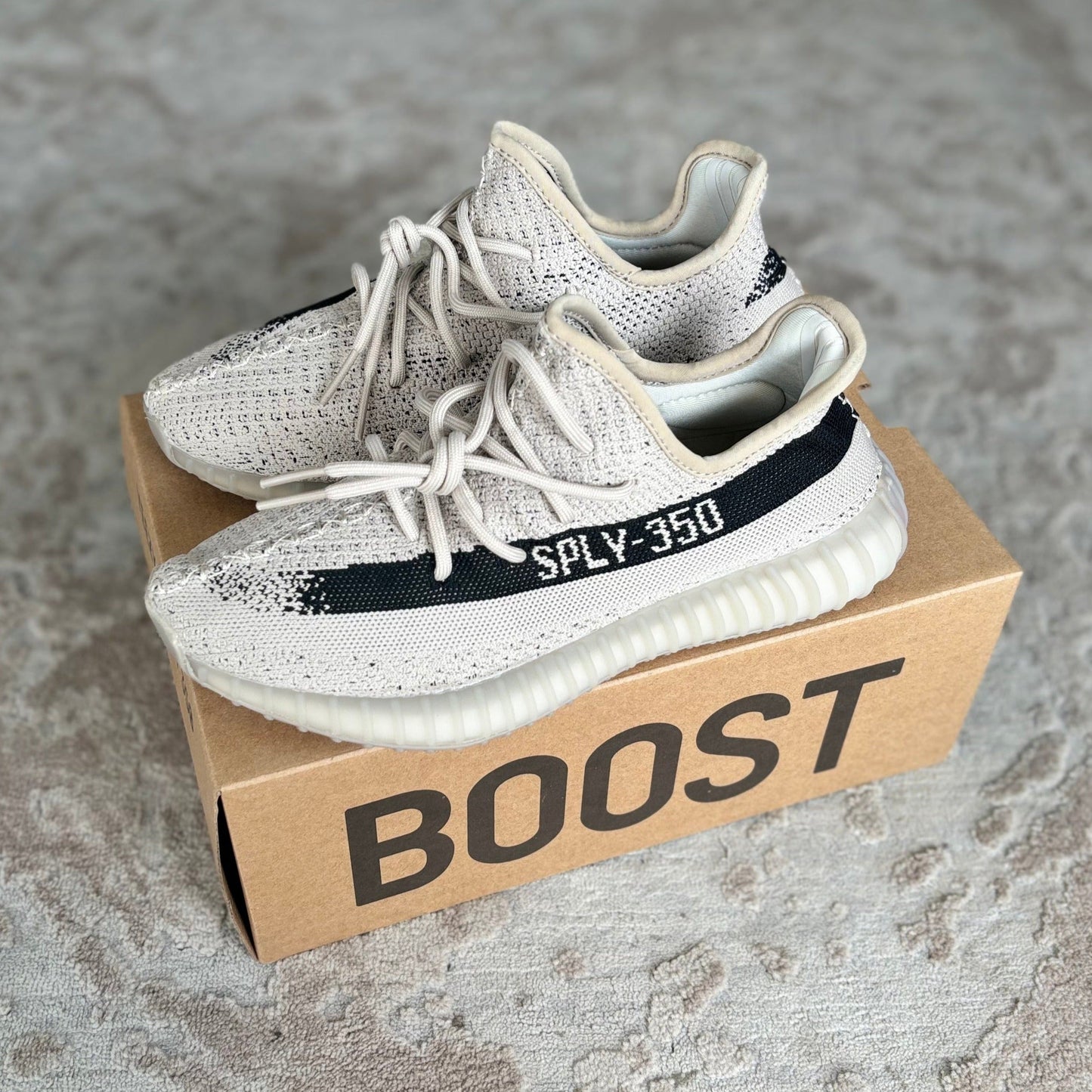 ADIDAS YEEZY 350