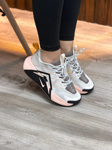 NIKE TRAIL ROSADA