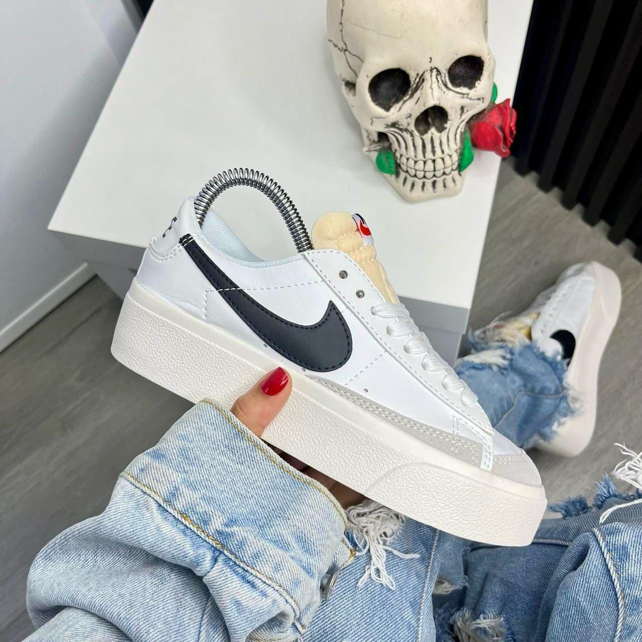 NIKE BLAZER LOW PLATAFORMA