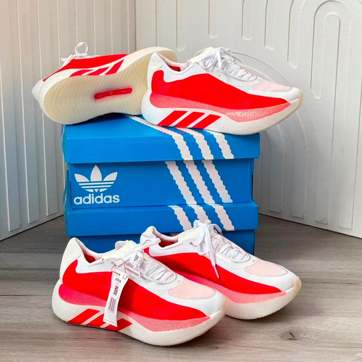 ADIDAS HYPERBOOST