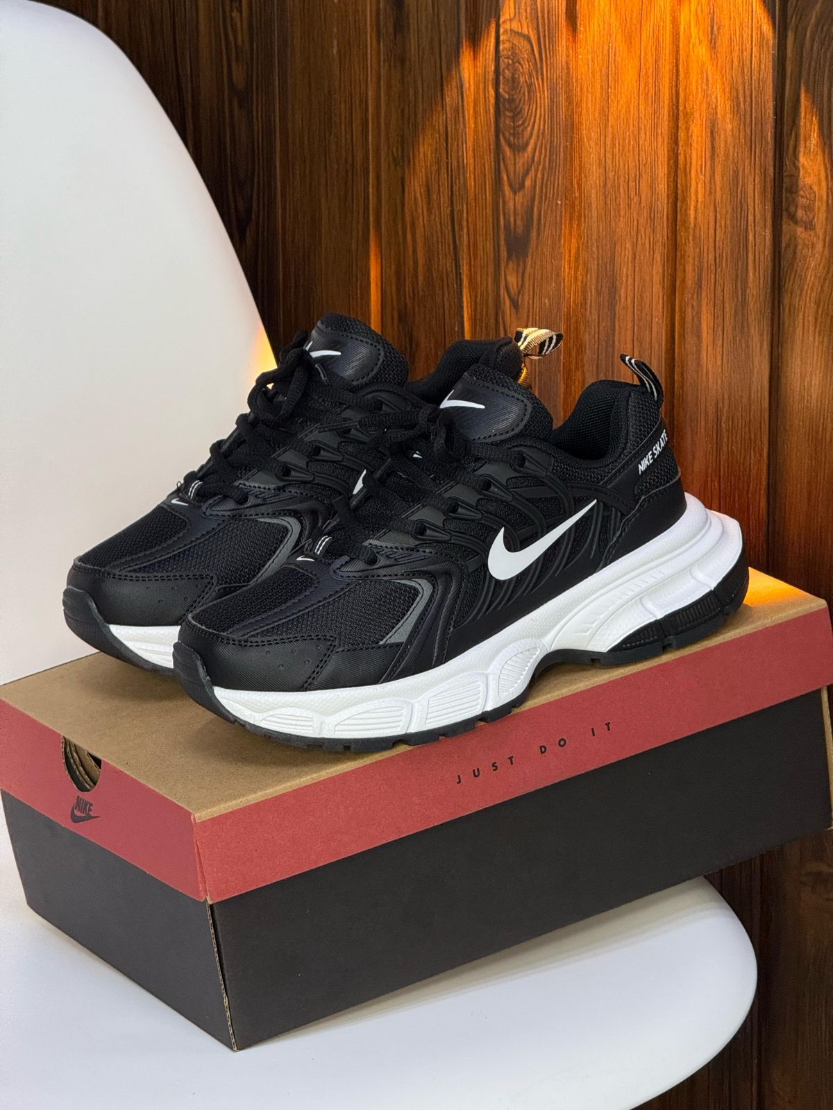 NIKE SKATE NEGRA