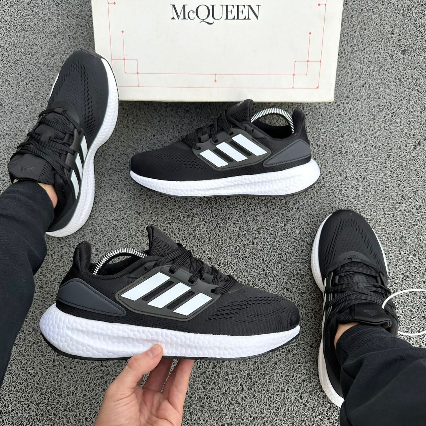ADIDAS ULTRA BOOST | NEGRO BLANCO
