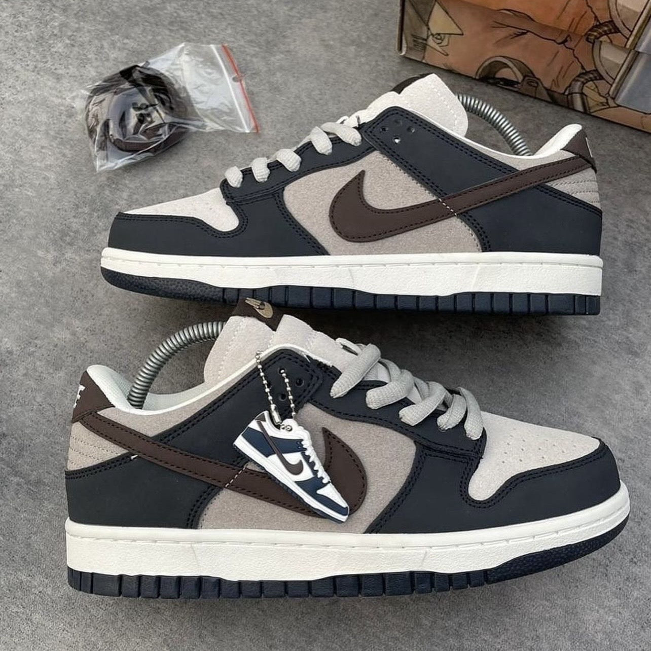 NIKE DUNK SB OTOMO