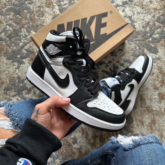 JORDAN RETRO 1 | BLANCO NEGRO