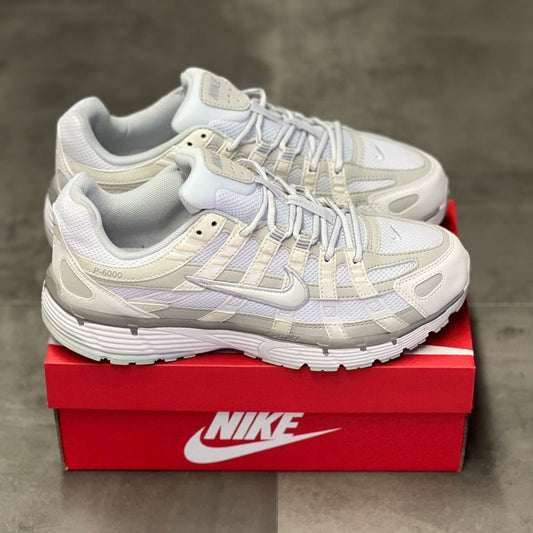 NIKE P6000 | BLANCO