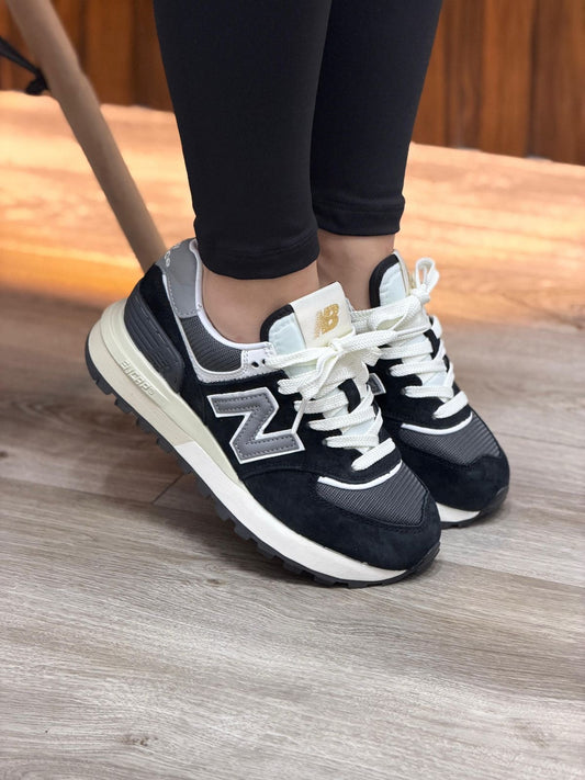 NEW BALANCE 574 NEGRO