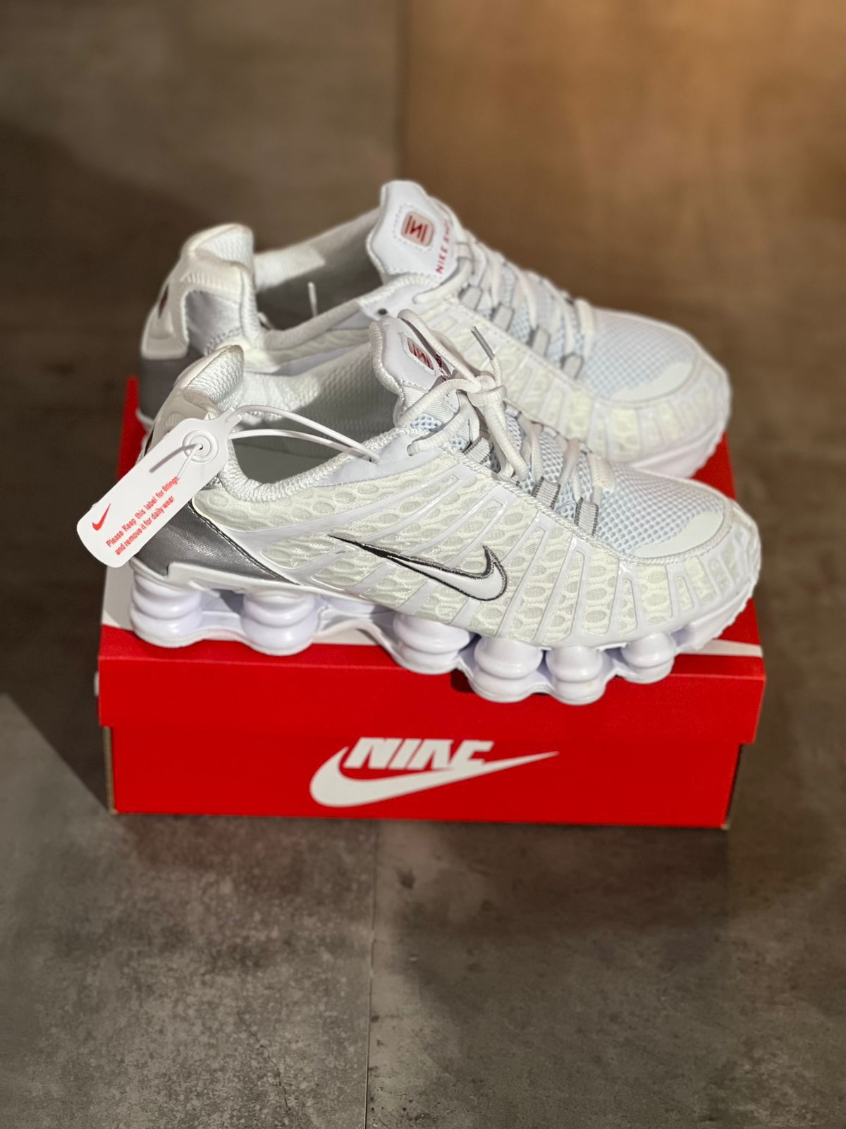 NIKE SHOX BLANCA