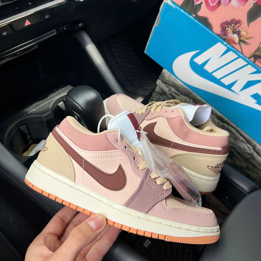 JORDAN RETRO 1 LOW | BEIGE CAFÉ