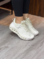 ON CLOUD DAMA BLANCO