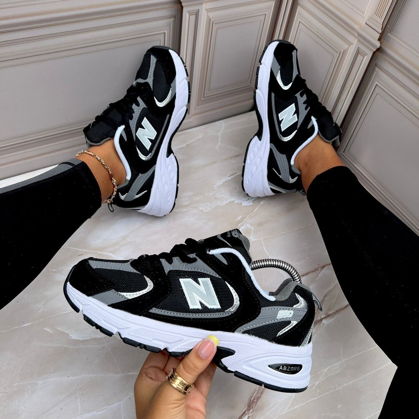 NEW BALANCE 530 | NEGRO GRIS