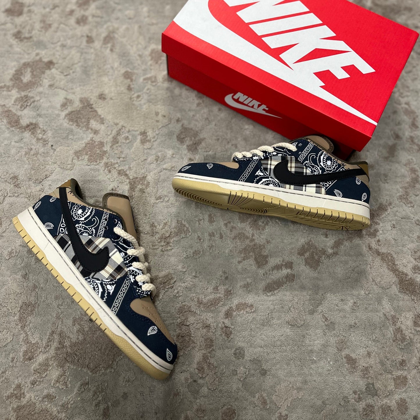 Nike SB Dunk Low Travis Scott | Hombre y Dama