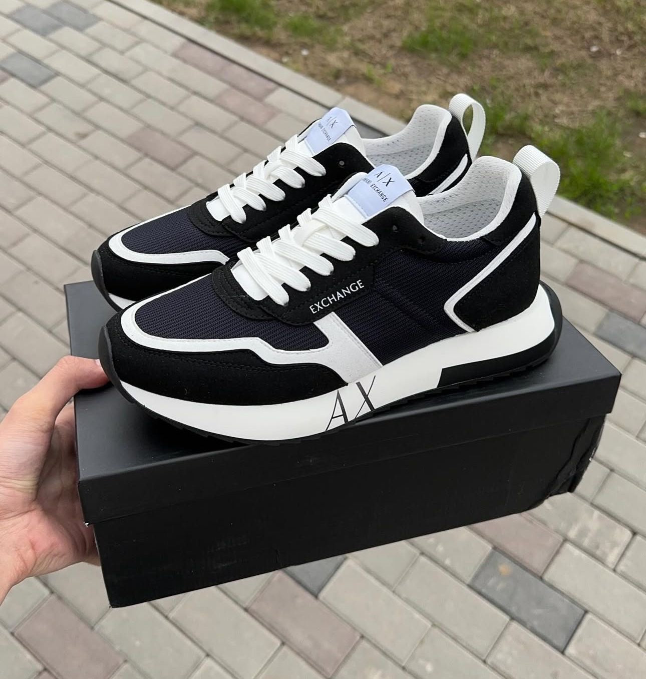 ARMANI NEGRO/BLANCO