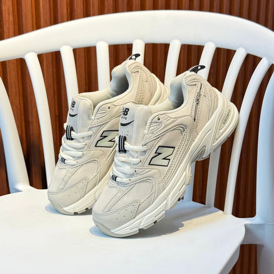 NEW BALANCE 530 | BEIGE