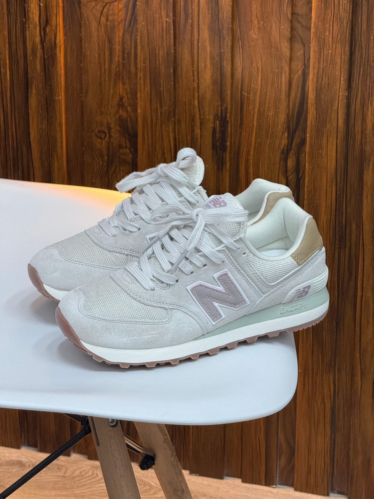 NEW BALANCE 574