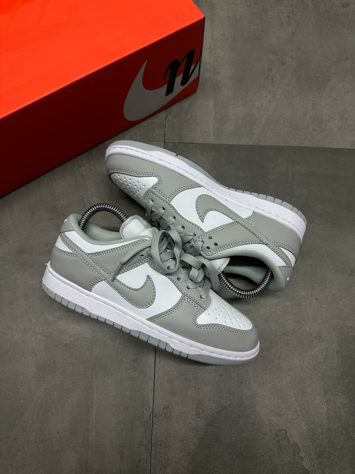 NIKE SB DUNK