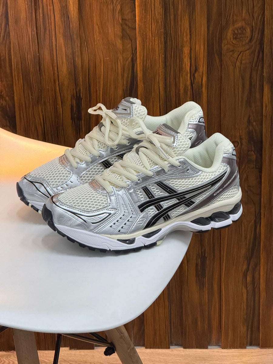 ASICS GEL KAYANO