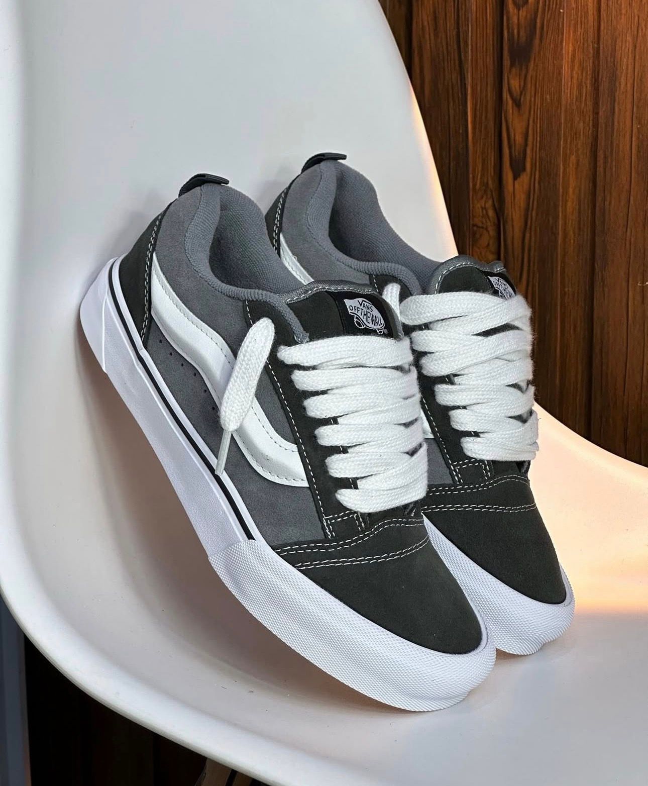 VANS GRIS