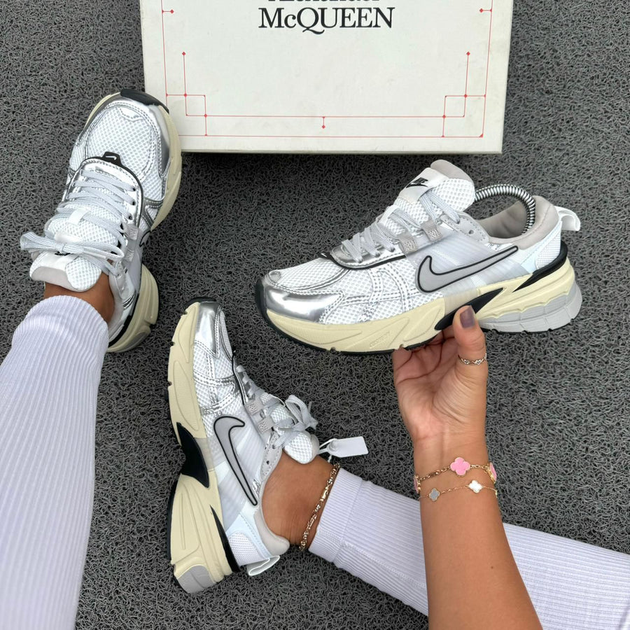 NIKE V2K | GRIS