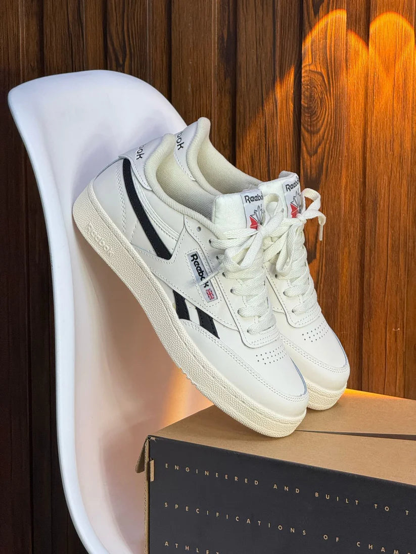 REEBOK BLANCA NEGRA