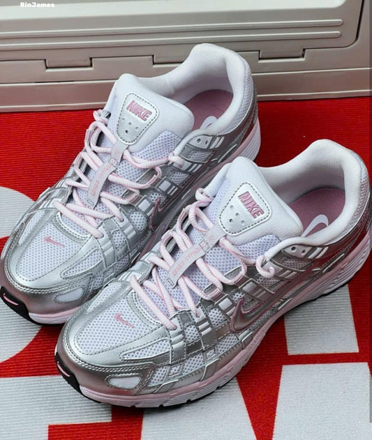 NIKE P6000 GRIS ROSADA