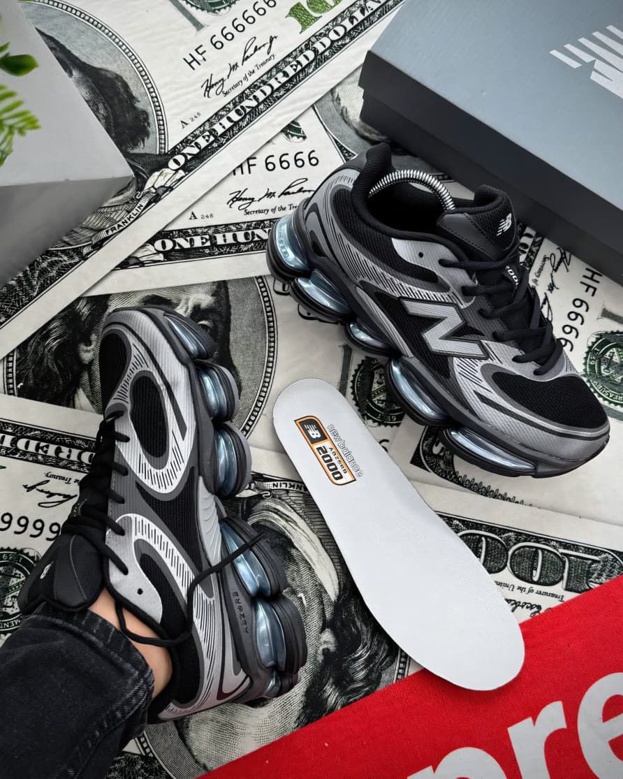 NEW BALANCE 2000 GRIS NEGRO