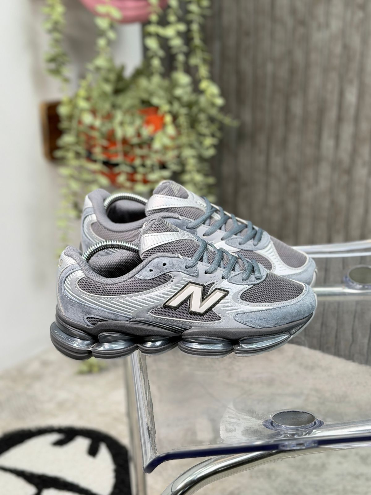 NEW BALANCE 2000 GRIS
