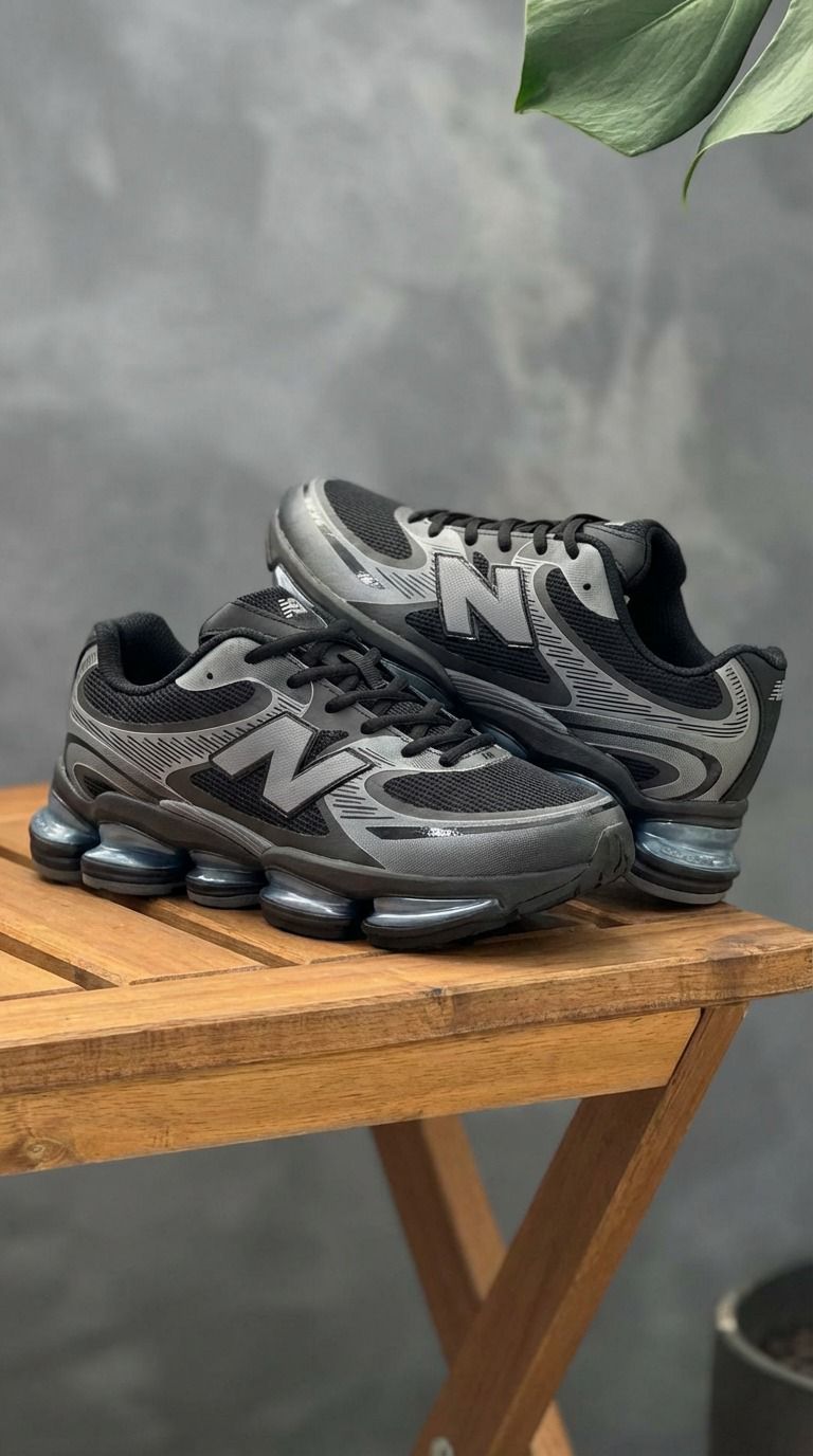 NEW BALANCE 2000 GRIS NEGRO