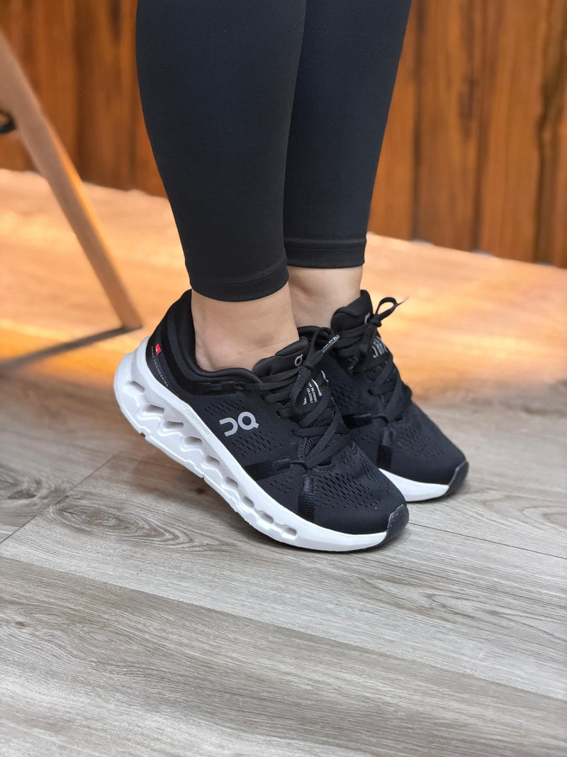 ON CLOUD RUNNING