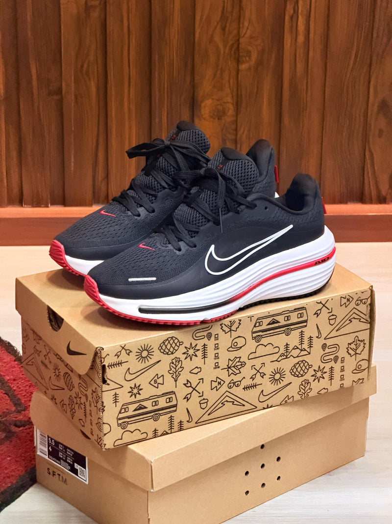 NIKE ZOOM