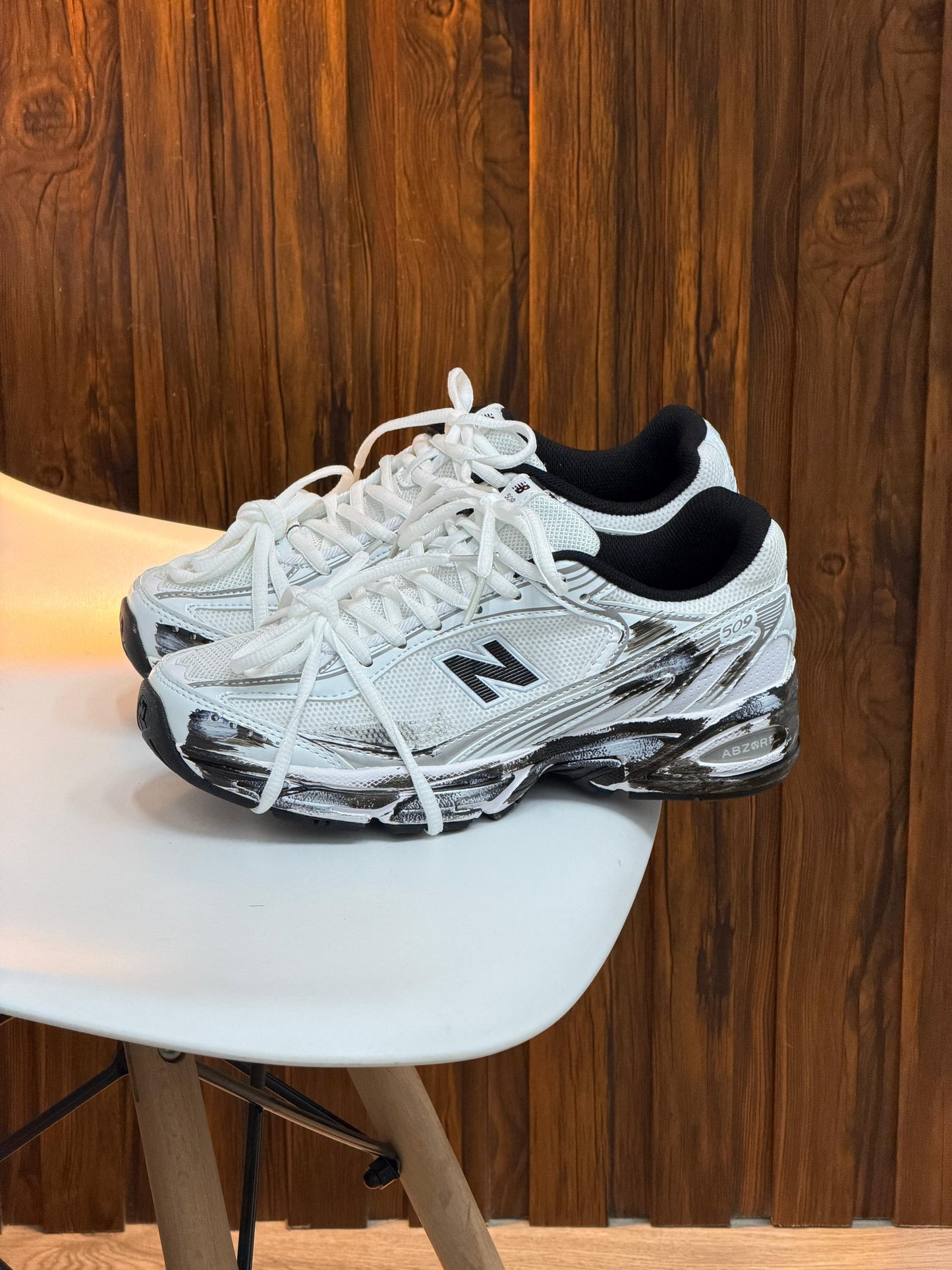 NEW BALANCE 509