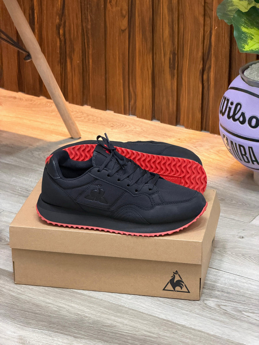 LE COQ SPORTIF