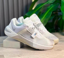 NIKE METCON 10 BEIGE