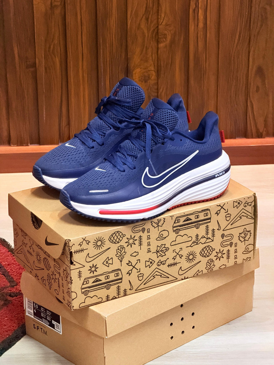 NIKE ZOOM