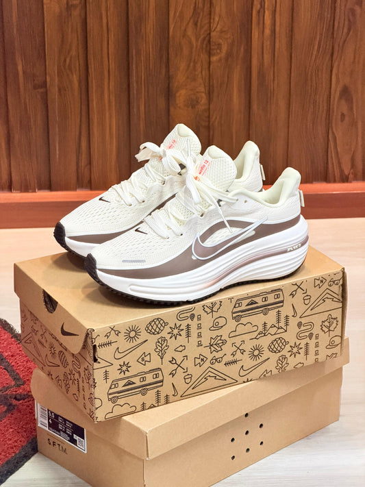 NIKE ZOOM