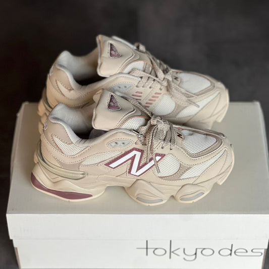 NEW BALANCE 9060