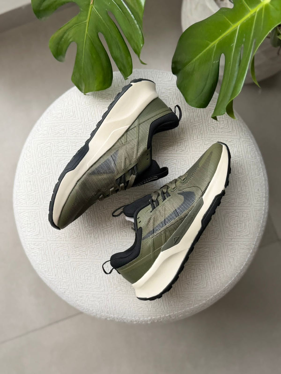NIKE ZOOM JUNIPER TRAIL