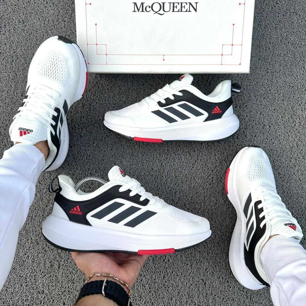 ADIDAS BOUNCE BLANCO NEGRO