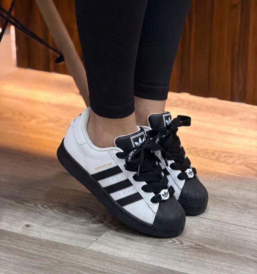 ADIDAS SUPERSTAR