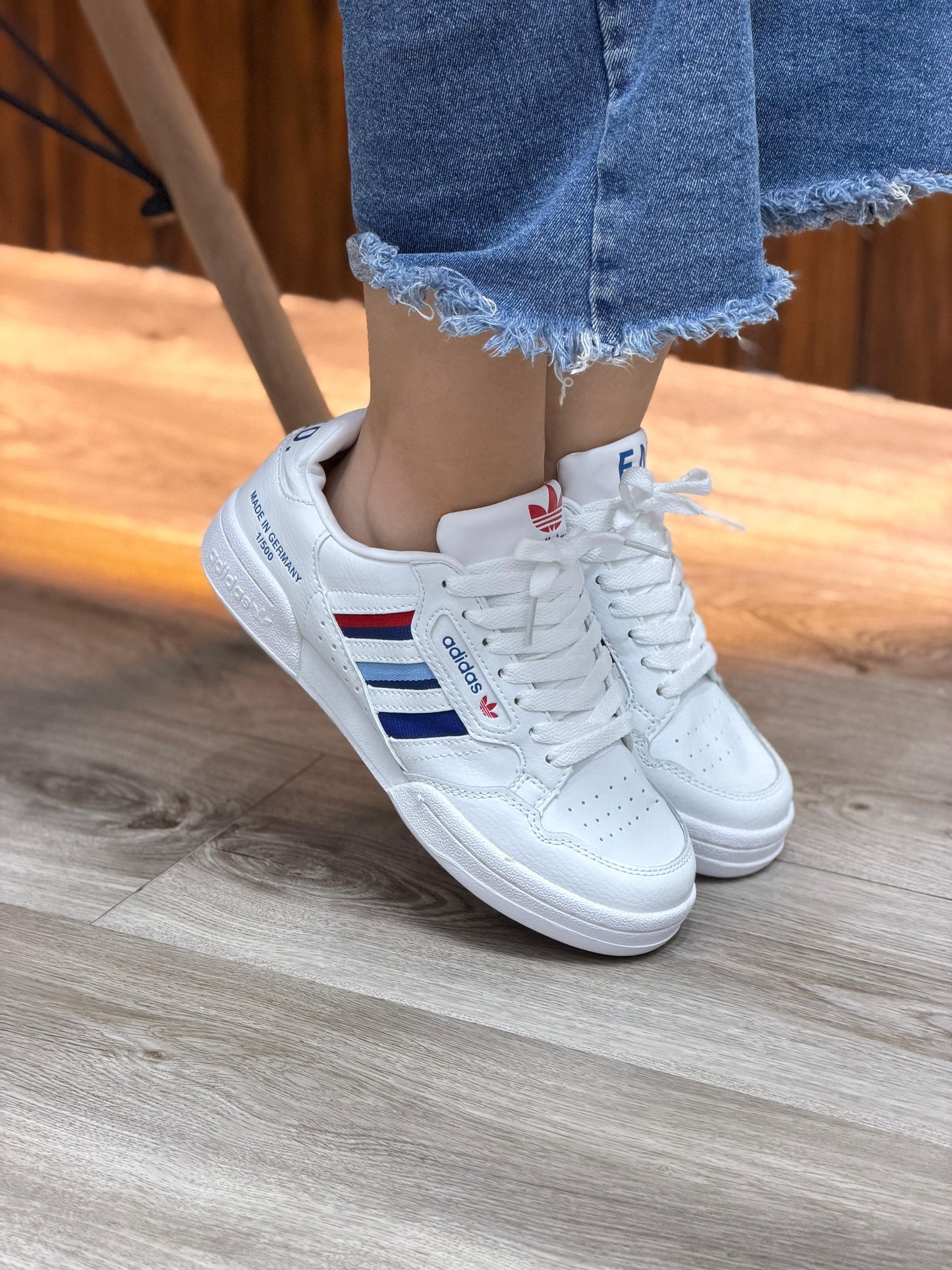 ADIDAS CONTINENTAL